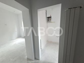 Garsoniera decomandata de vanzare in zona Centrala - cladire renovata