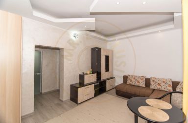 Garsoniera - etaj 1 - 31MP - renovata total