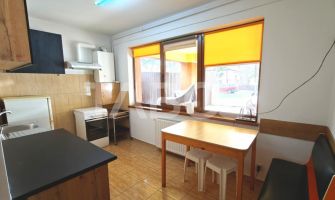 Garsoniera spatioasa de inchiriat disponibila imediat - zona 3 Stejari