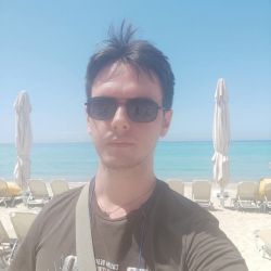 Gigolo pentru nevoile femeii Constanța 