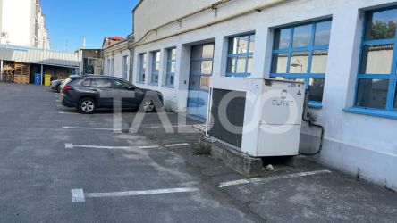 Hala 430mp cu vitrina 21m, posibilitate compartimentare zona circulata