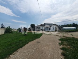 Hala industriala 906 mp + teren liber 4379 mp