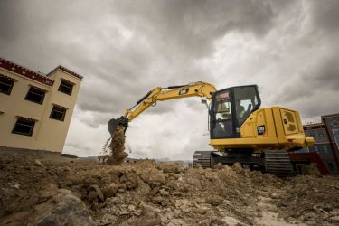 Inchiriem excavator/excavatoare pe senile - Bucuresti