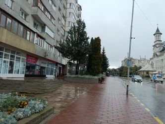 Închiriere Spațiu Comercial 80 mp – Bulevardul Mărășești, Suceava