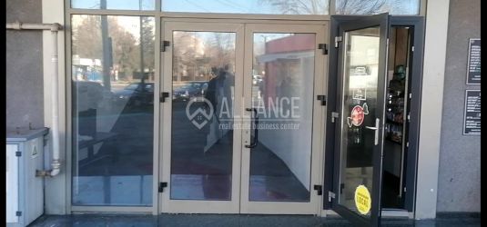 Inchiriere spatiu comercial de 440 mp