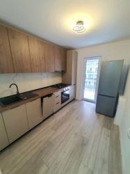 Inchiriez apartament 2 camere, decomandat, 67mp, Brancusi, 600euro