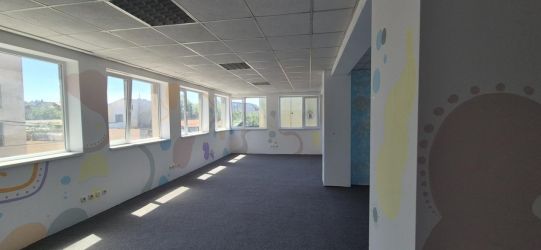 INEL 1 -  Str.SOVEJA EDEN SPAȚIU COMERCIAL 70 MP.