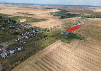 Investiție sigură într-o zonă în plină dezvoltare- 9 loturi de v