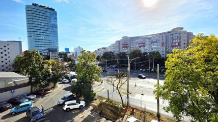 Ion Mihalache 38. 3 camere decomandat. La doi pasi de piata Victoriei