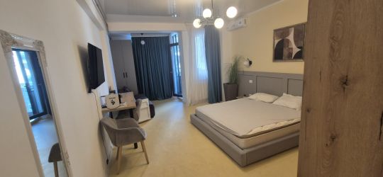 Mamaia Nord/Ștefan Bulding Garsonieră vedere Mare