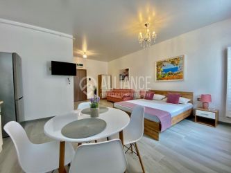 MAMAIA NORD Studio Elegant si Modern la Malul Marii - Perfect pentru R