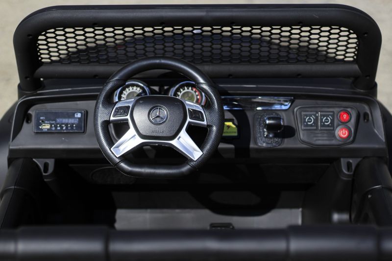 Masinuta electrica pt. 2 copii Mercedes Benz UNIMOG 4x45W 12V 14Ah-7
