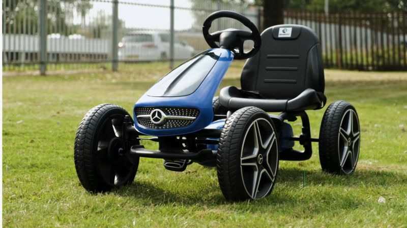 Masinuta kart cu pedale de Mercedes, pentru copii 4-9 ani #Blue-6