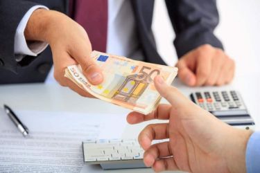 Oferta de împrumut între individ