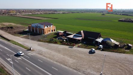 OPORTUNITATE DE INVESTITIE - Restaurant + Sala de Evenimente - ID V334