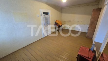 Oportunitate investitie - apartament de vanzare cu 2 camere zona 9 Mai