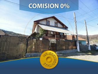 Pensiune 6 camere loc. Salatrucu. Pretabila investitie. Comision 0% ! 