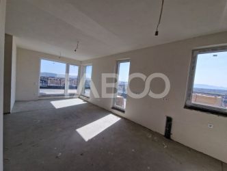 Penthouse 3 camere 2 bai 81 mp utili terasa 107 mp Turnisor