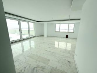 Penthouse 3 Camere cu priveliste panoramica - 224mp | Green Garden
