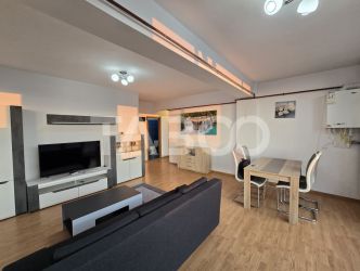 Penthouse 3 camere de inchiriat 70 mpu terasa 58 mp zona Doamna Stanca