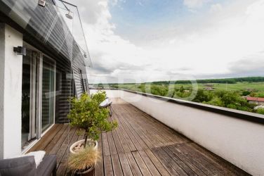 Penthouse 90 mp utili 3 camere 118 mp terasa 2 locuri parcare Cisnadie