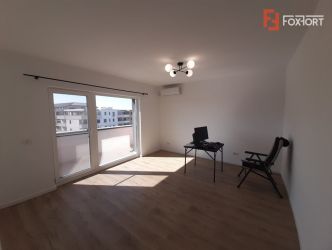 Penthouse cu 2 camere + terasa 45 mp - zona Mehala