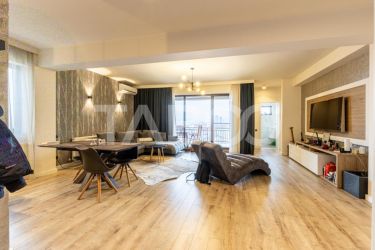 Penthouse cu 3 camere la cheie cartier Iris strada Maramuresului