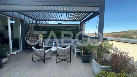 Penthouse de lux 3 camere loc parcare inclus 2 bai zona Lupeni Sibiu