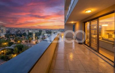 Penthouse exclusivist de vanzare panorama pe lac