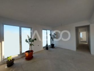 Penthouse la alb 4 camere 2 bai 102mpu terasa 79 mp parcare Sebes Alba
