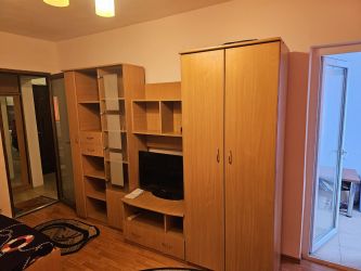 PROPRIETAR, INCHIRIEZ GARSONIERA FRUMOS MOBILATA