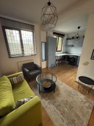 Proprietar Vand aparatment decomandat