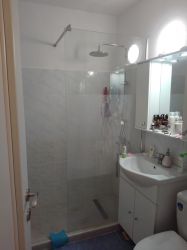 Proprietar, vand apartament 2 camere semidecomandate - Brazda lui Nova