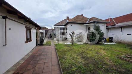 Proprietate de vanzare doua locuinte pe acelasi teren