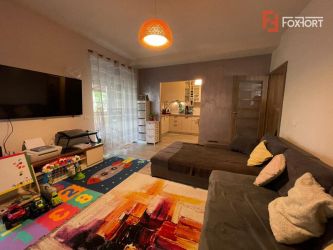 Se vinde apartament cu 2 camere, complet mobilat, terasa, zona excelen