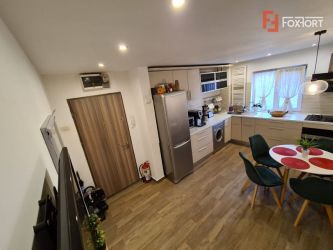Se vinde apartament deosebit, 3 camere la parter!