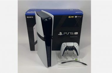 Sony PlayStation 5 Pro PS5 Pro 2Tb Console Bundle + Extras