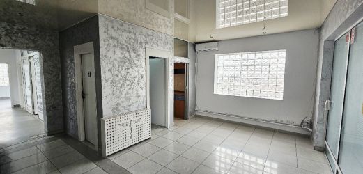 Spatiu amenajat clinica medicala 236mp Domenii - de inchiriat