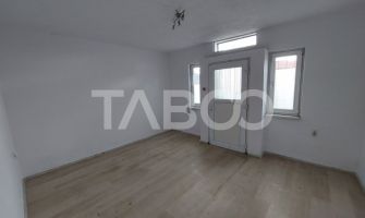 Spatiu birou de inchiriat 40 mp compartimentat zona Turnisor Sibiu