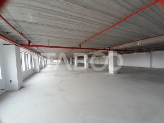 Spatiu birouri 1100 mp locuri parcare clima curent trifazic Turnisor