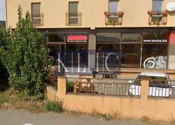 Spatiu comercial 2 camere de inchiriat 223 mp in zona Turnisor Sibiu  