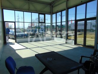 Spatiu comercial 60 mp si vitrina de inchiriat Calea Surii Mari Sibiu