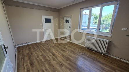 Spatiu comercial cu 3 camere de inchiriat zona Trei Stejari Sibiu