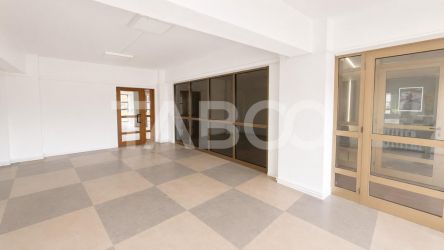 Spatiu comercial de inchiriat 80mp vitrina 4ml in zona Turnisor Sibiu