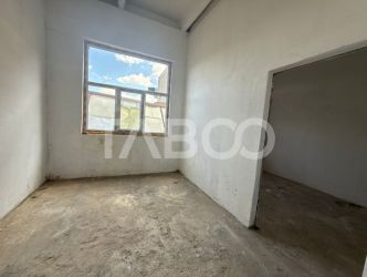 Spatiu comercial de inchiriat etaj 1 40 mpu Cisnadie