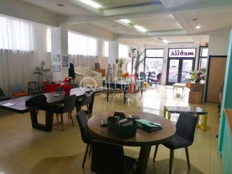 Spatiu comercial de inchiriat in suprafata de 200 mp