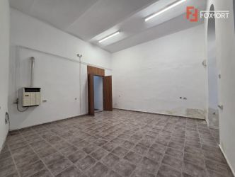 Spatiu comercial de vanzare ultracentral, cu expunere stradala generoa