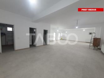 Spatiu comercial la prima inchiriere 105 mp 3 cai de acces DN + curte