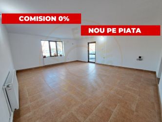 Spatiu Comercial Stradal – Spitalul Mioveni, Bd. Dacia, Racovita