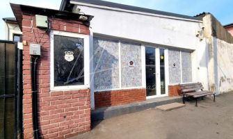 SPATIU COMERCIAL STRADAL STR MAICA DOMNULUI NR. 41 / B-DUL LACUL TEI!